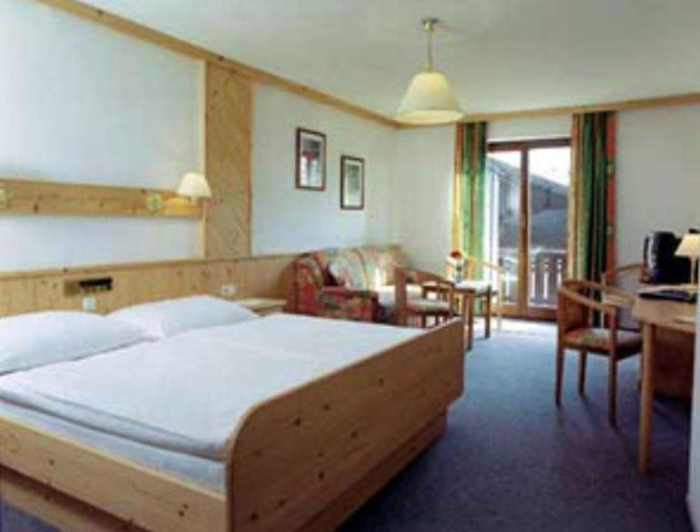 Hotel Hemetsberger Attersee Bilik gambar